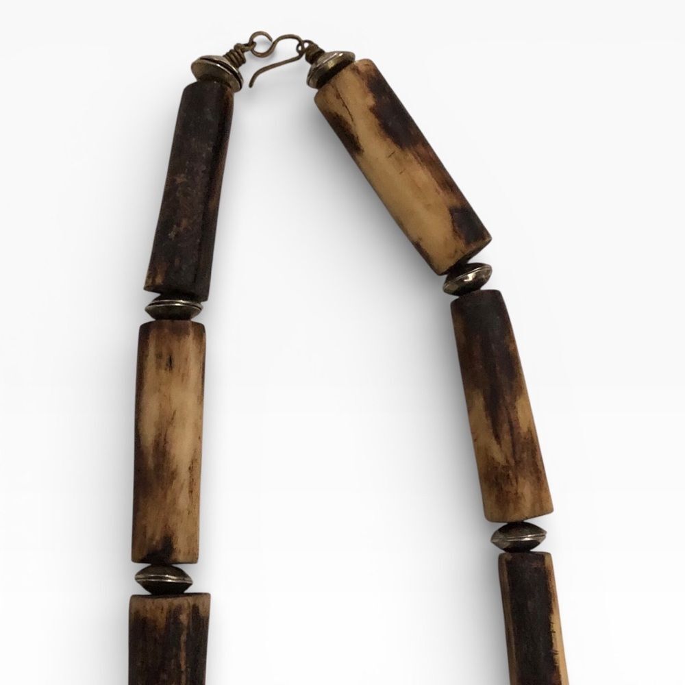 BOGO Free Vintage Hand-carved Wood (?) Statement Necklace - Picture 4 of 7